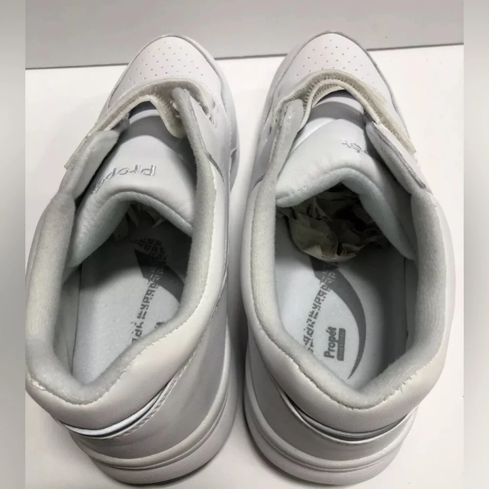 Propet Tour Walker Strap Womens Walking Shoes White Size 11 M